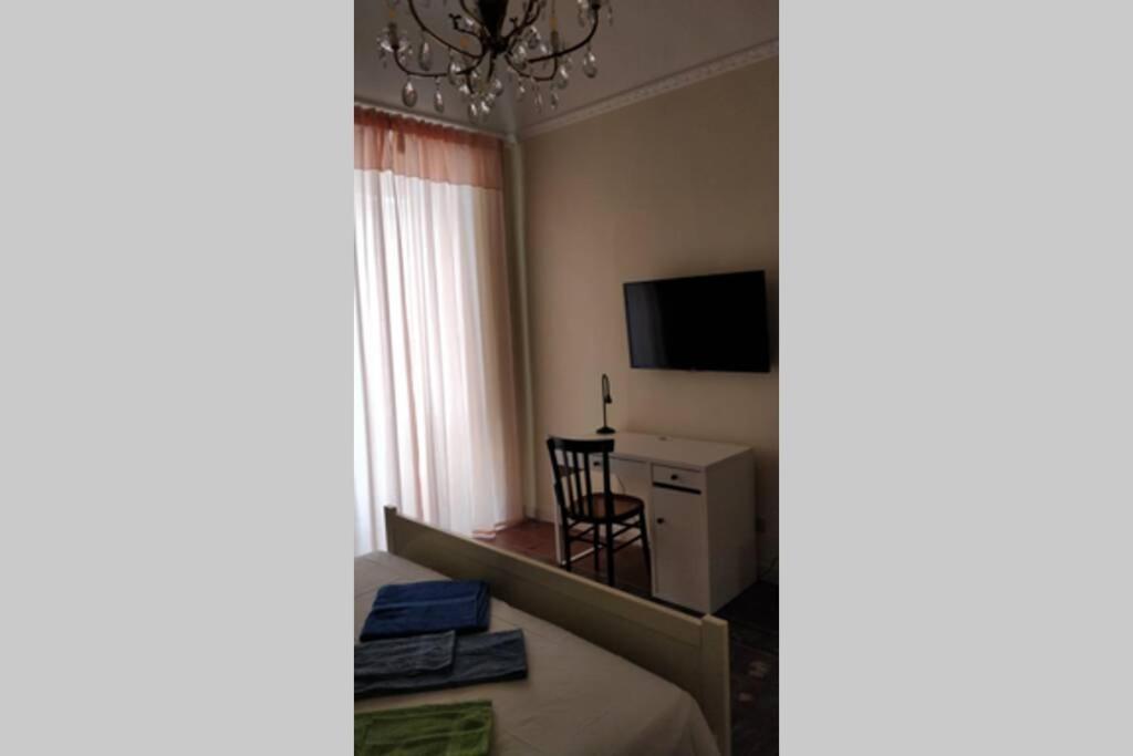 Adriano'S House Catania Cathedral First Floor Apartment Bagian luar foto